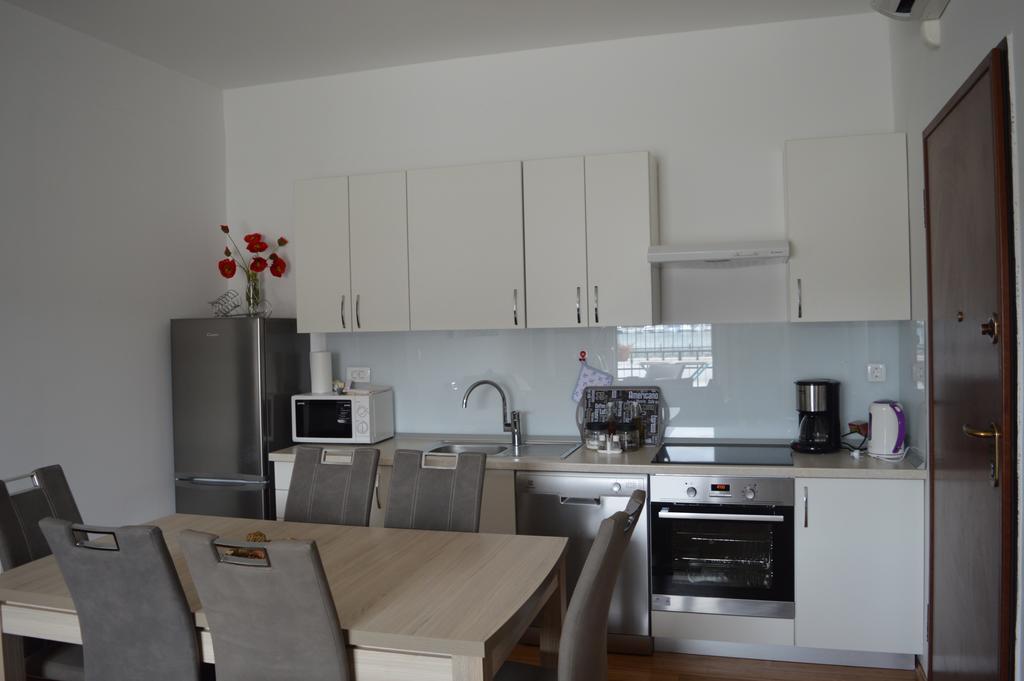 Apartments Svjetlana تروغير المظهر الخارجي الصورة
