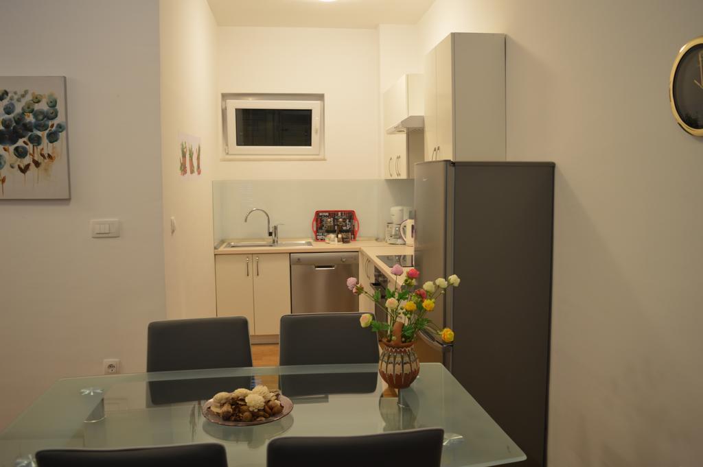Apartments Svjetlana تروغير المظهر الخارجي الصورة